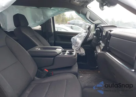 2024 Chevrolet Silverado 1500 4Wd Short Bed Rst z USA, uszkodzony, nr VIN 3GCPDEEK8RG353931